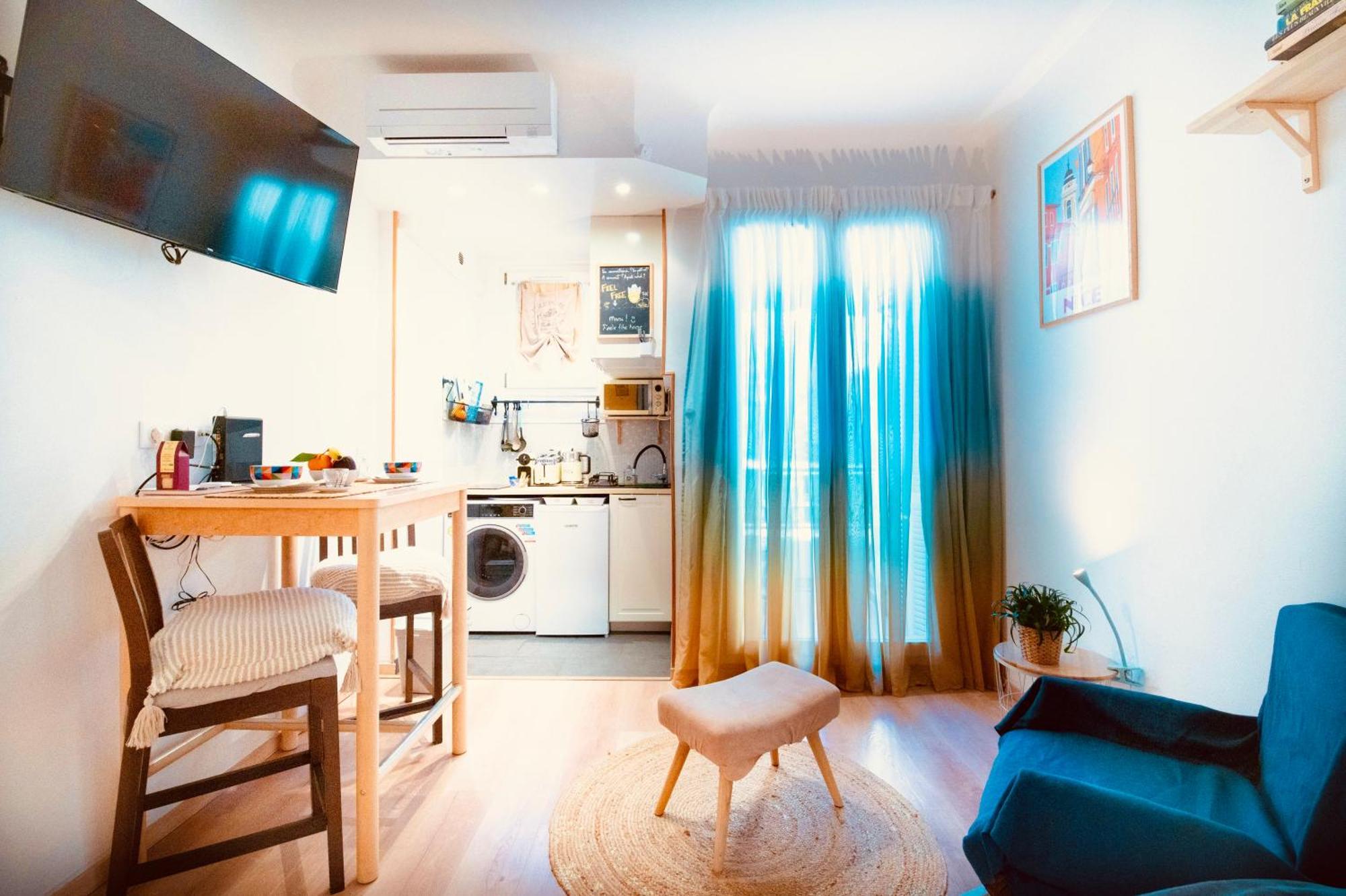 ニースHaliviera - Golden Square, 1Min From Beachアパートメント エクステリア 写真